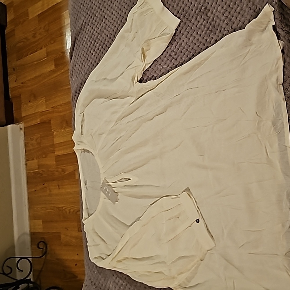 Off white blouse size large